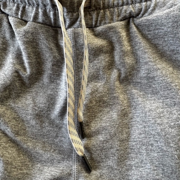 Vuori Heather Gray Lounge Pants - Picture 6 of 11